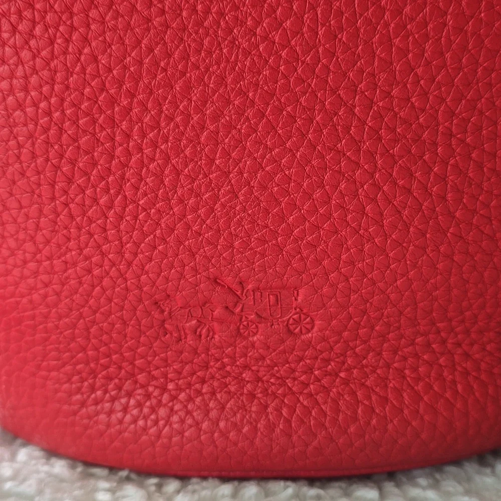 Coach EUC Large Duffle Bucket SAC  Pebbled LEATHER Ex LARGE - Picture 5 of 17